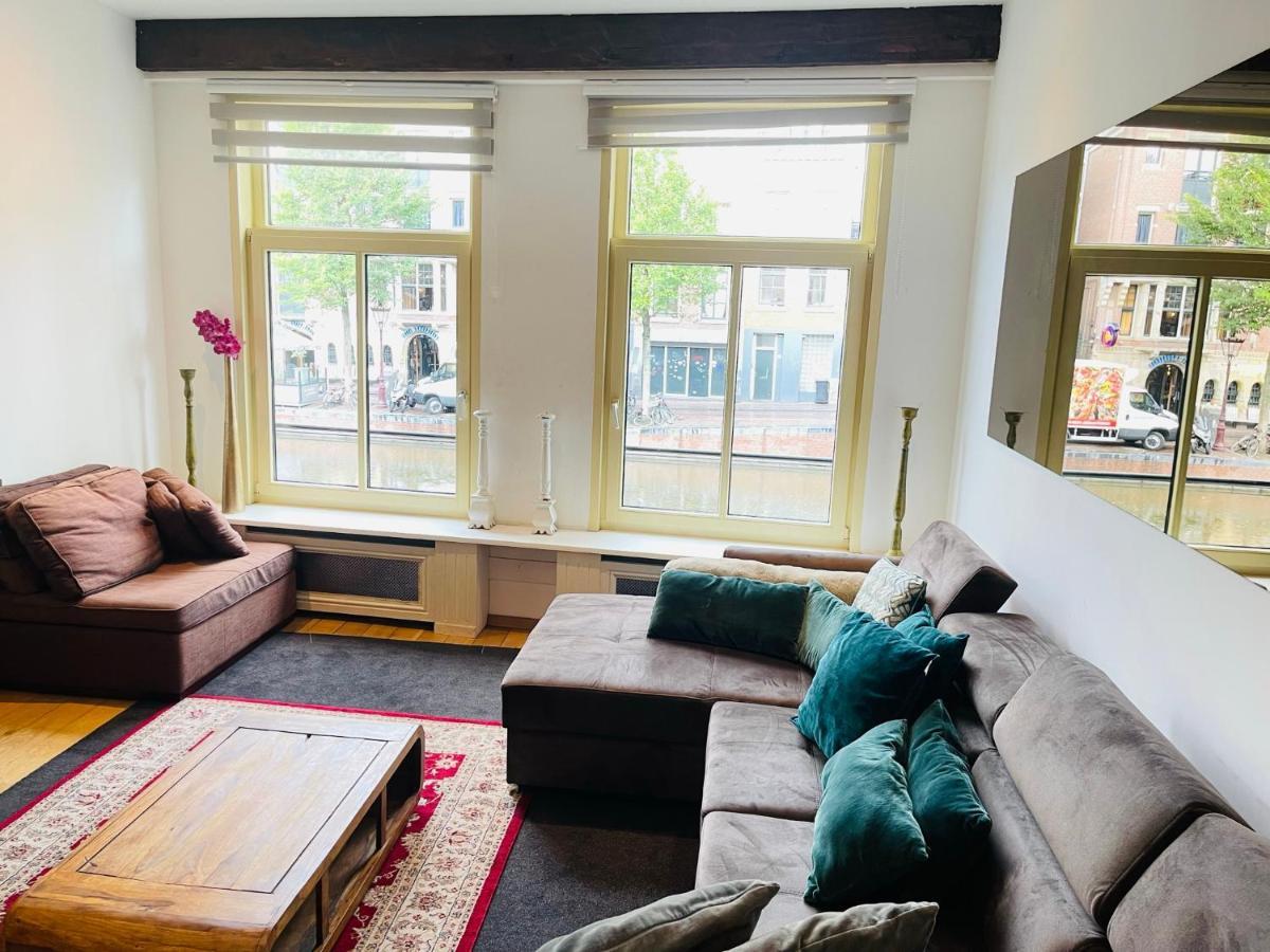 Red Light District B & B Canal View Амстердам Екстериор снимка